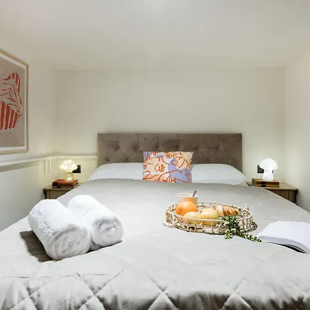 Spacious 5br Retreat For 16 By Dohany Synagogue & Fashion St * 布达佩斯