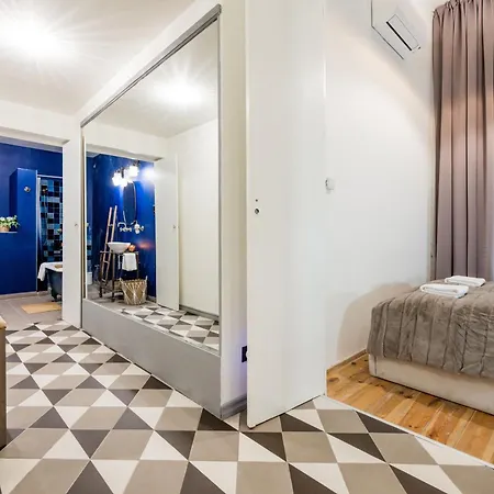 公寓 Spacious 5br Retreat For 16 By Dohany Synagogue & Fashion St 布达佩斯