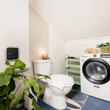 公寓 Spacious 5br Retreat For 16 By Dohany Synagogue & Fashion St *