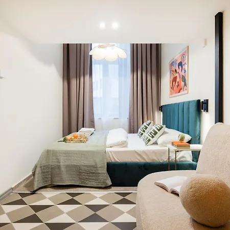 公寓 Spacious 5br Retreat For 16 By Dohany Synagogue & Fashion St 布达佩斯