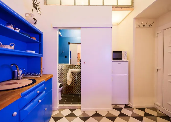 Spacious 5br Retreat For 16 By Dohany Synagogue & Fashion St