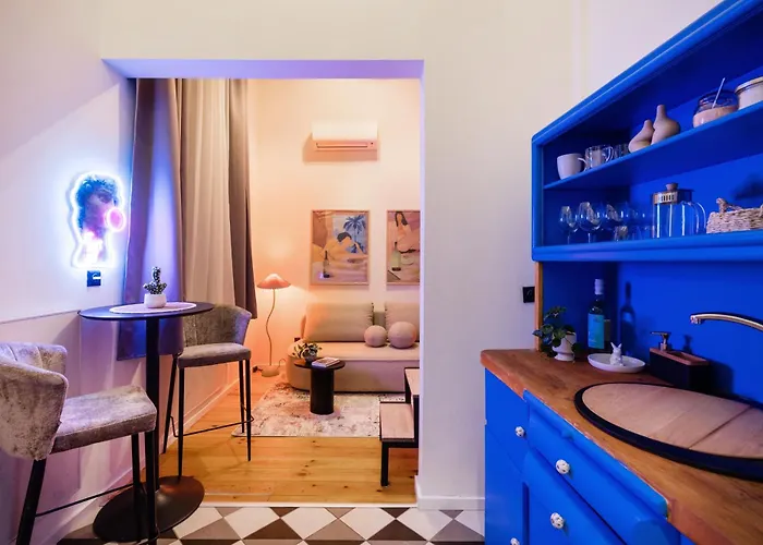 Spacious 5br Retreat For 16 By Dohany Synagogue & Fashion St *