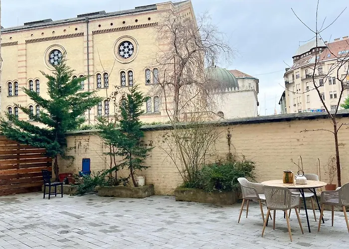 Διαμέρισμα Spacious 5br Retreat For 16 By Dohany Synagogue & Fashion St *