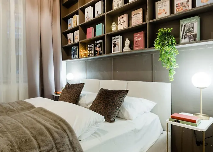 Spacious 5br Retreat For 16 By Dohany Synagogue & Fashion St *