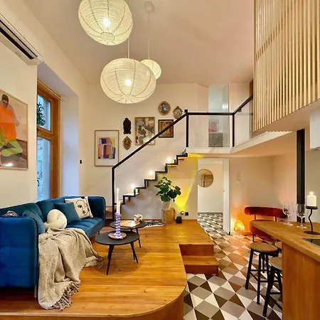 Spacious 5br Retreat For 16 By Dohany Synagogue & Fashion St アパート
