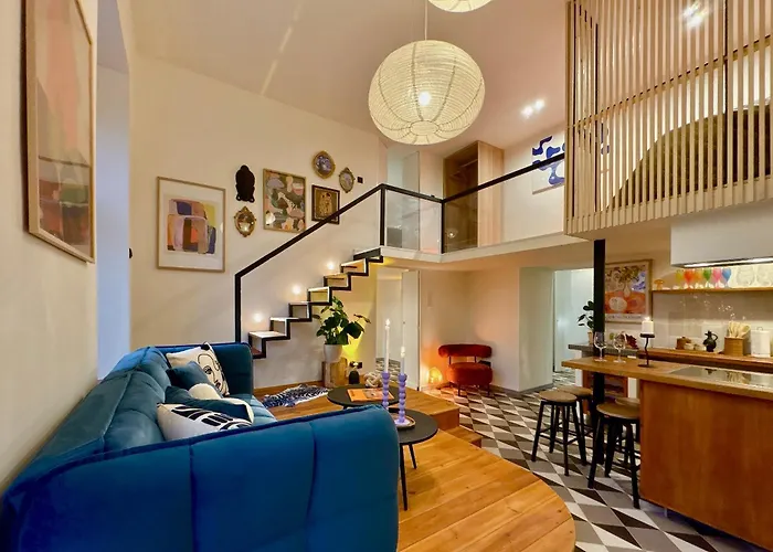 Apartment Spacious 5br Retreat For 16 By Dohany Synagogue & Fashion St