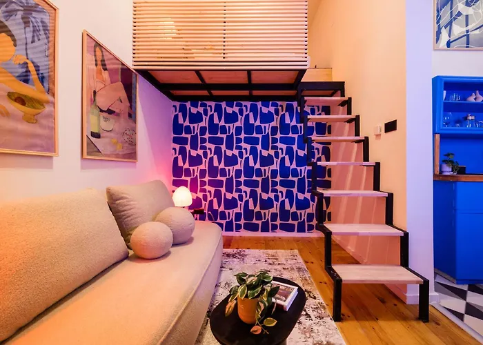 Spacious 5br Retreat For 16 By Dohany Synagogue & Fashion St Budapest